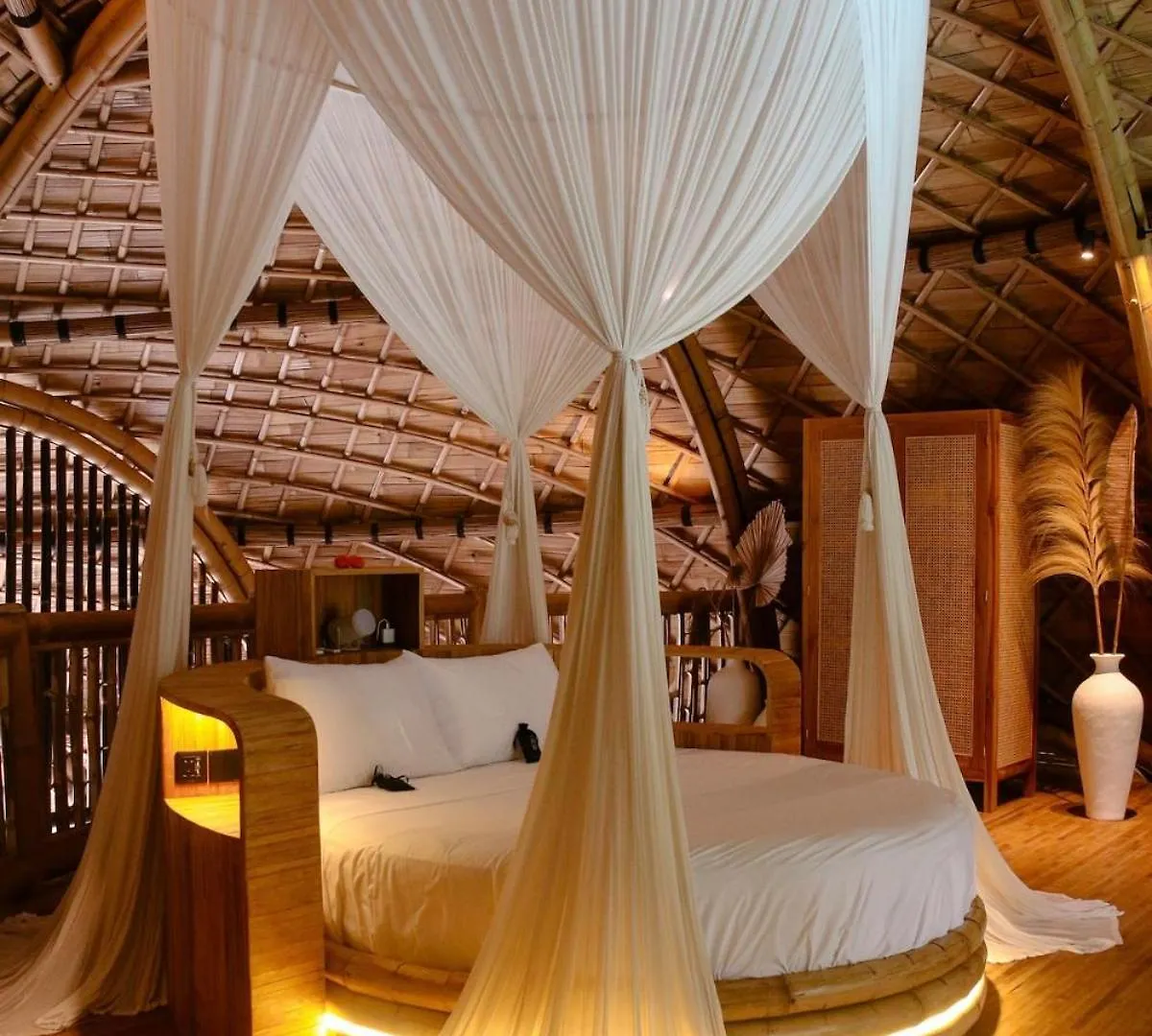 Bamboo Oasis - Casa Koko, Konubi Villa Ubud  Indonesia